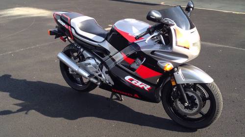 Product picture HONDA CBR600F CBR600F2 BIKE 1987-94 WORKSHOP SERVICE MANUAL