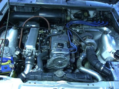 Product picture ISUZU 2.0L 4ZC1 & 2.6L 4ZE1 ENGINE WORKSHOP SERVICE MANUAL