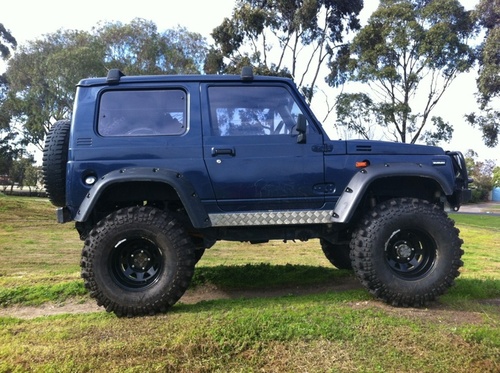 Product picture SUZUKI SIERRA SAMURAI SJ413 1984-94 WORKSHOP SERVICE MANUAL